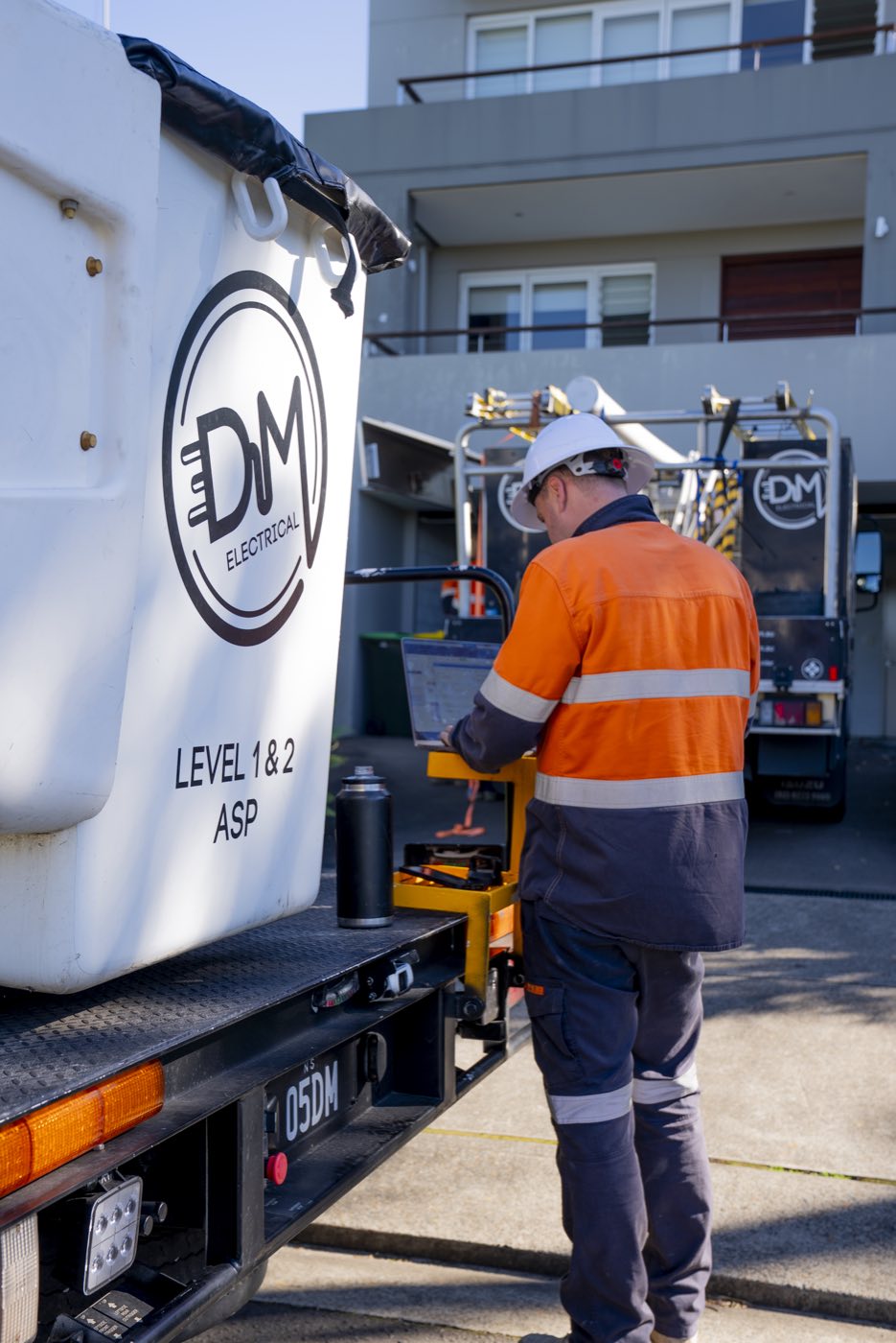 DM Electrical truck-mounted crane on a Sydney job site